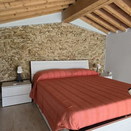 La Tinaia - Excellent For Sardegna & Corsica - 6-8 Beds - Private Parking Included With